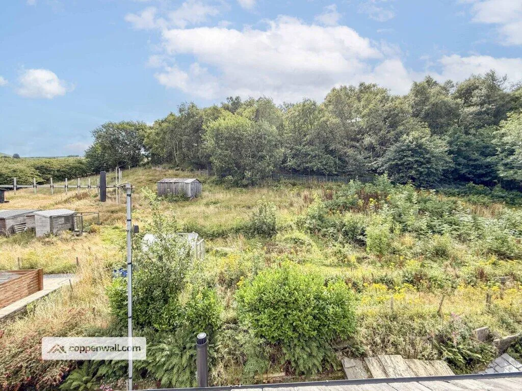 3 bed Terraced