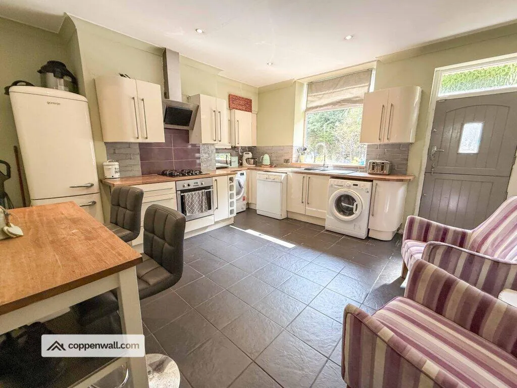 3 bed Terraced