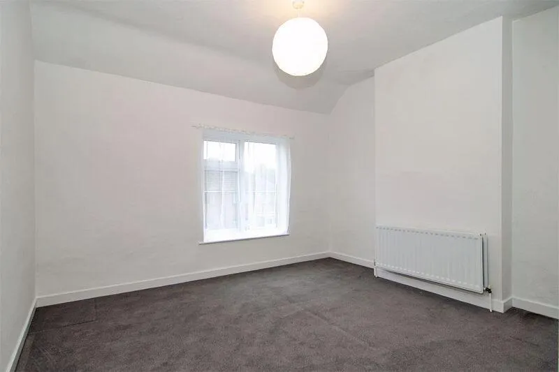 2 bed End of Terrace
