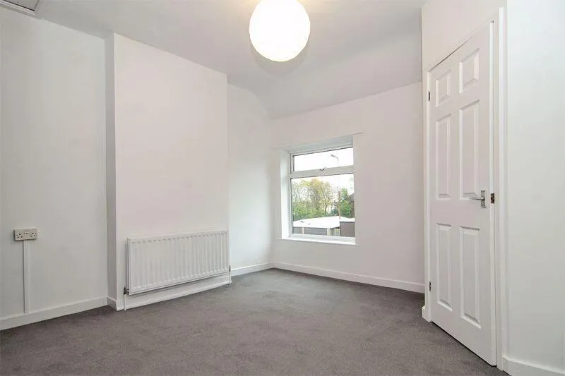 2 bed End of Terrace