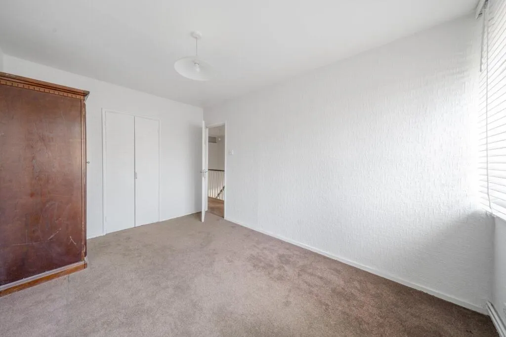 3 bed Apartment