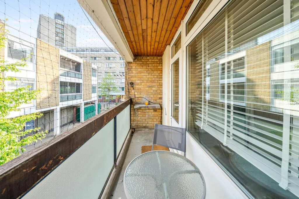 3 bed Apartment