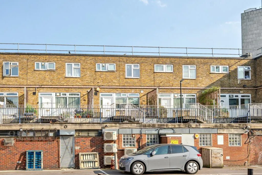 3 bed Apartment