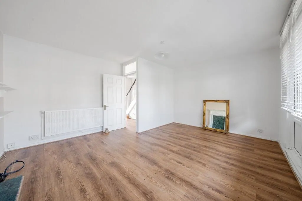 3 bed Apartment