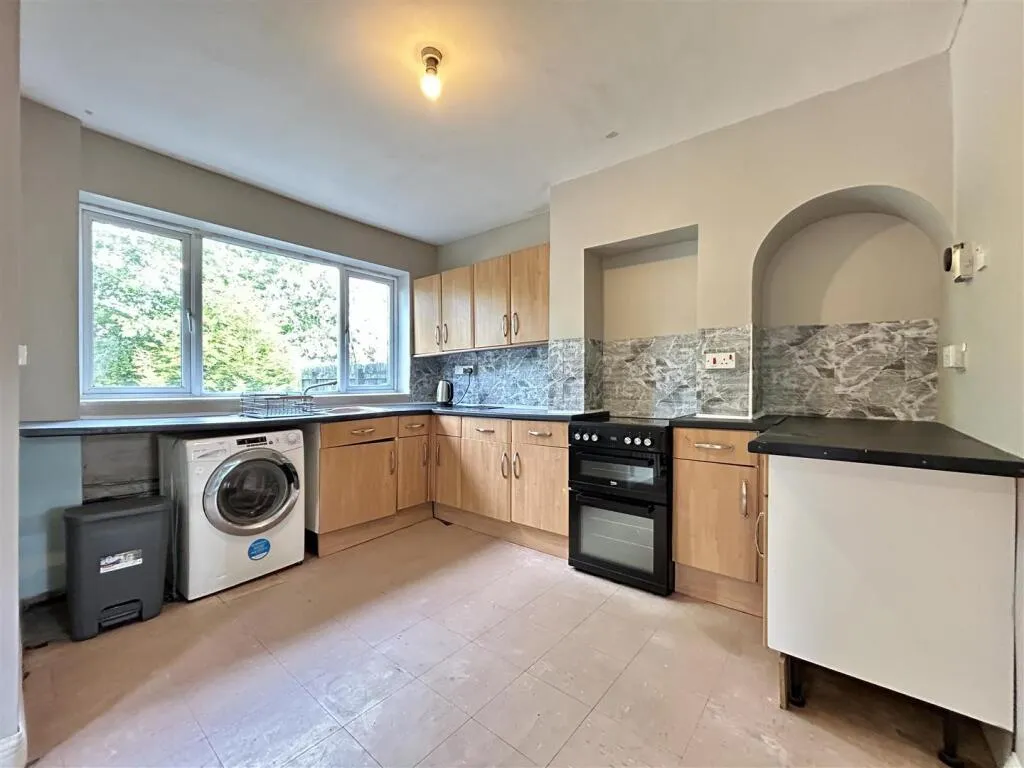 3 bed Semi-Detached