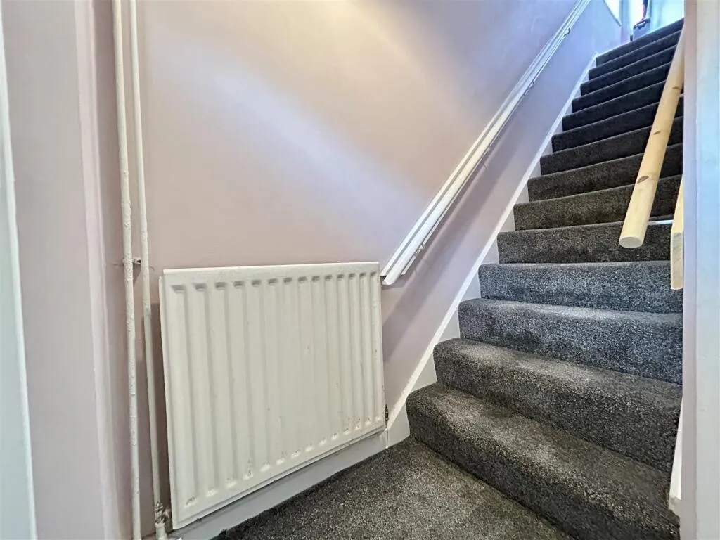 3 bed Semi-Detached