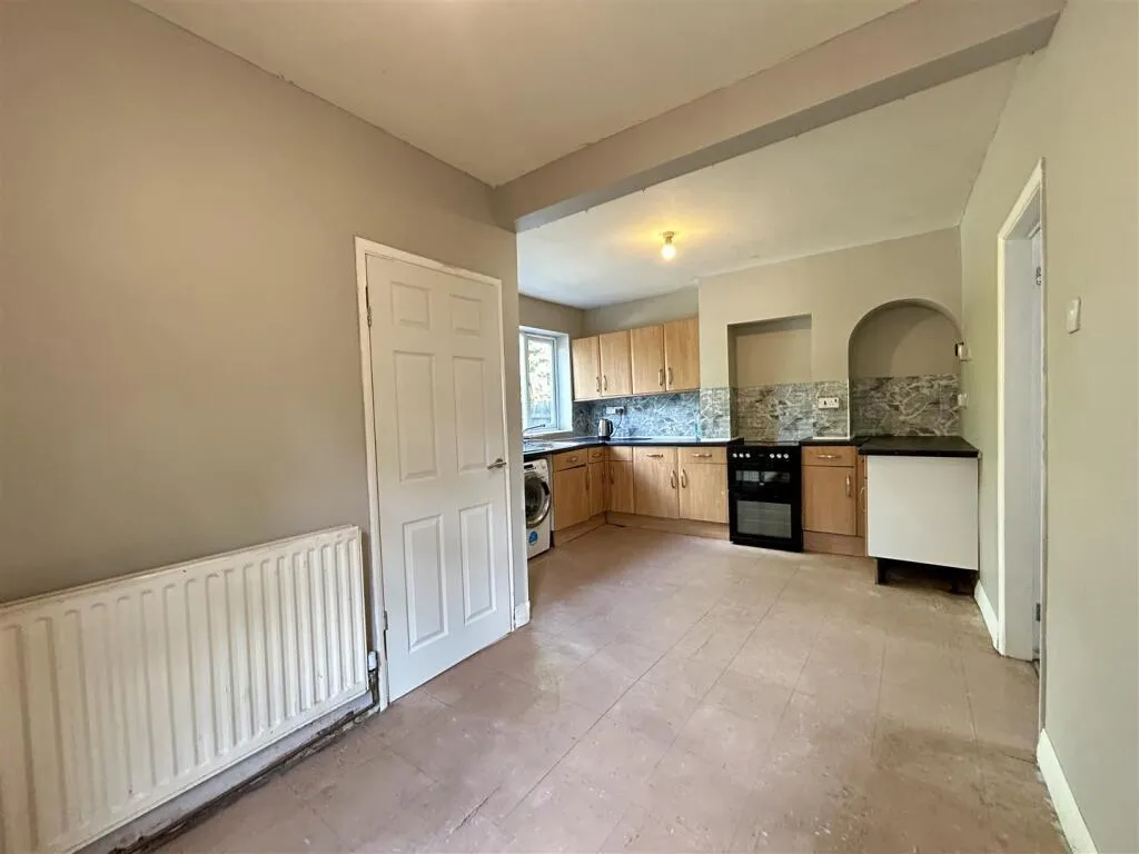 3 bed Semi-Detached