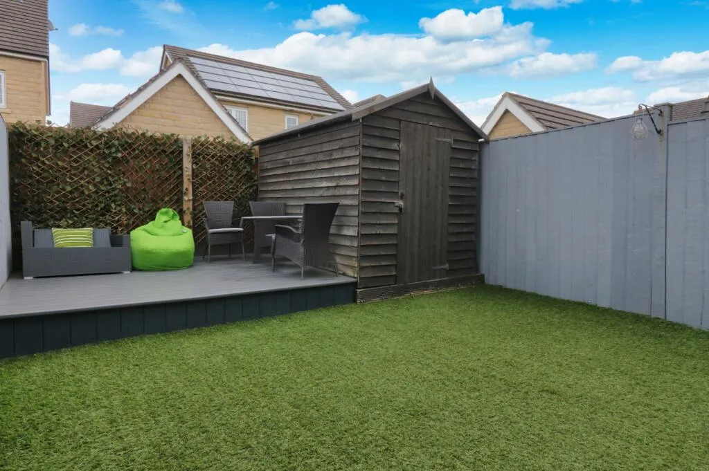 3 bed Terraced