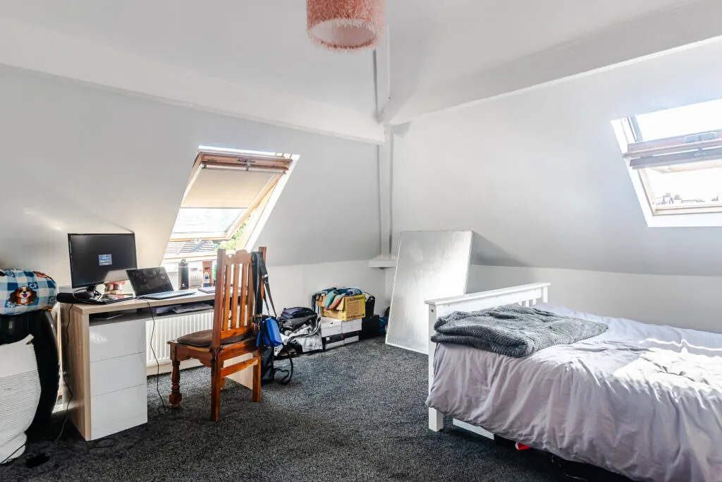 4 bed Semi-Detached