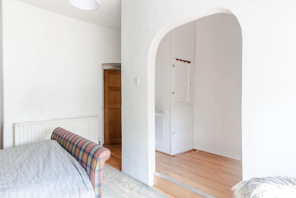 4 bed Semi-Detached