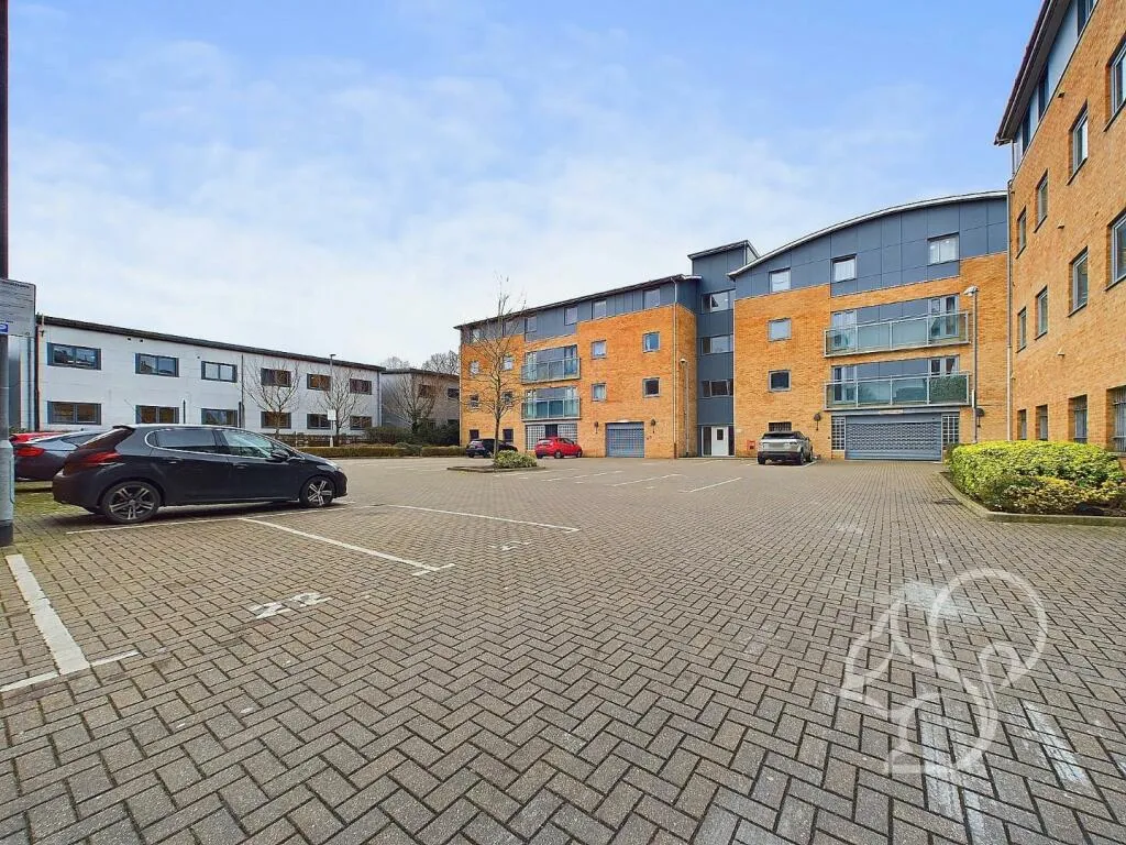 1 bed Apartment
