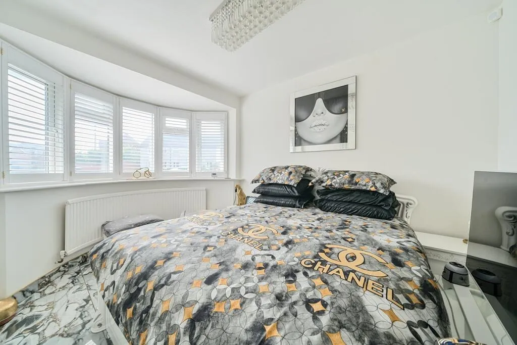 2 bed Semi-Detached Bungalow
