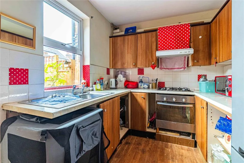 2 bed End of Terrace