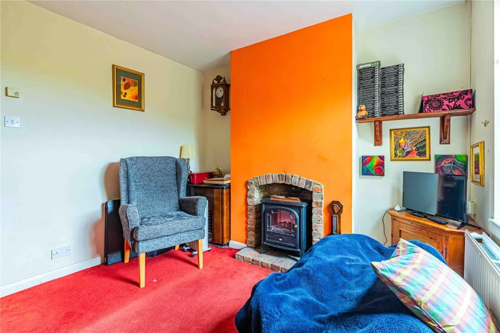 2 bed End of Terrace