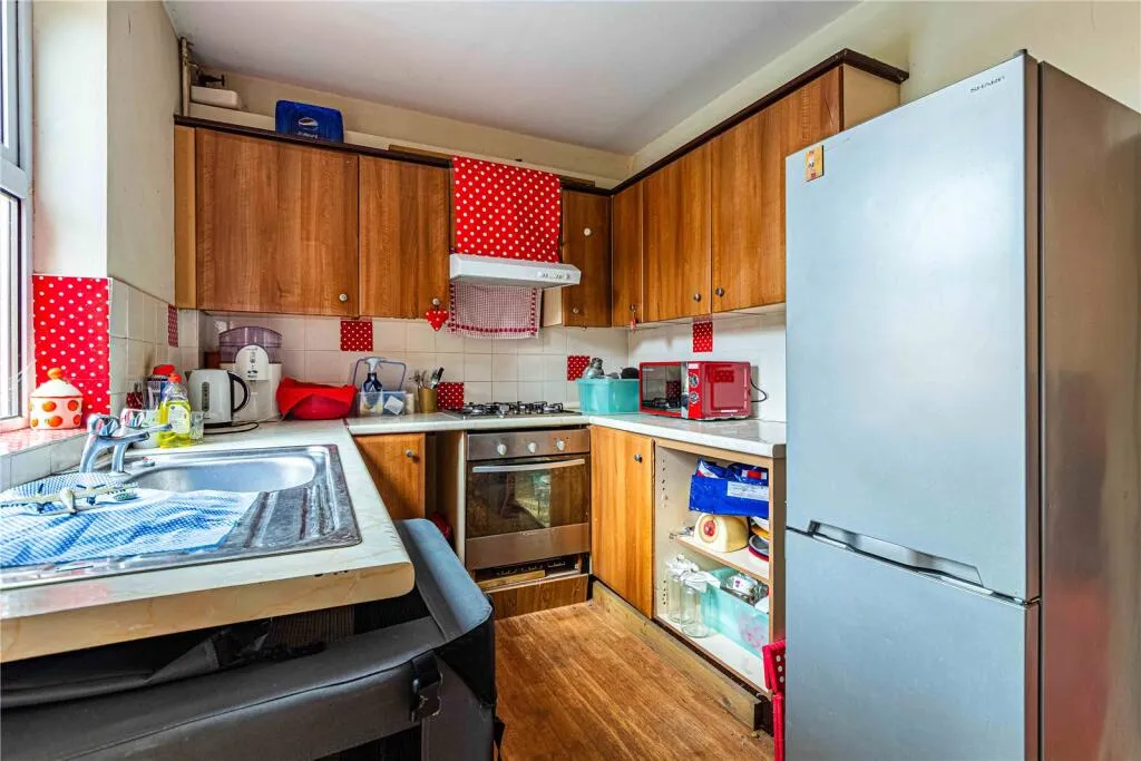 2 bed End of Terrace