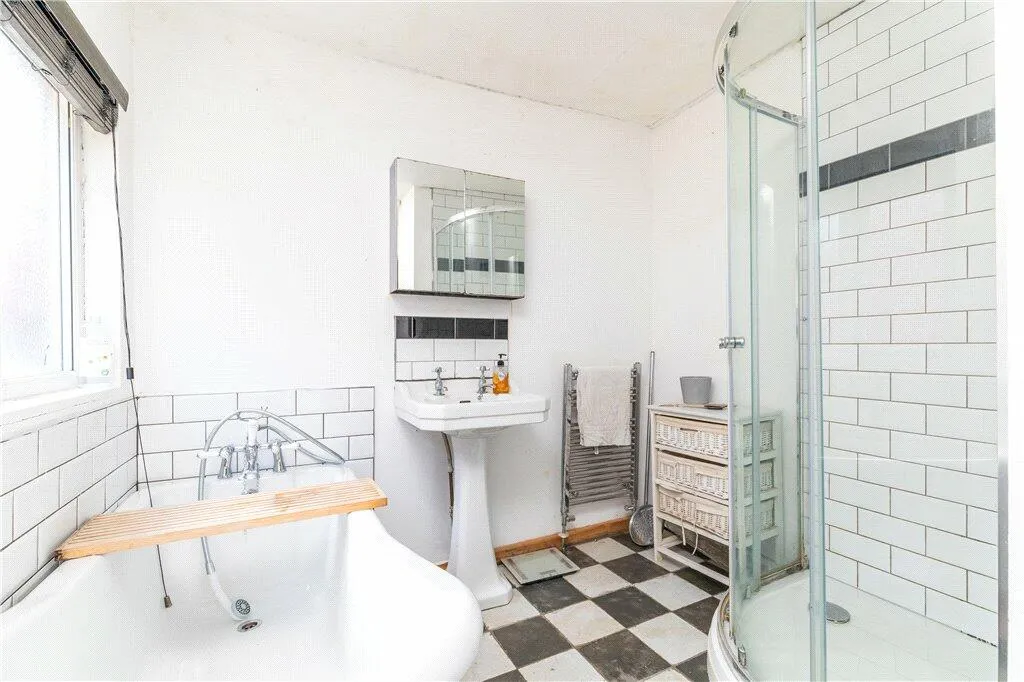 3 bed Detached