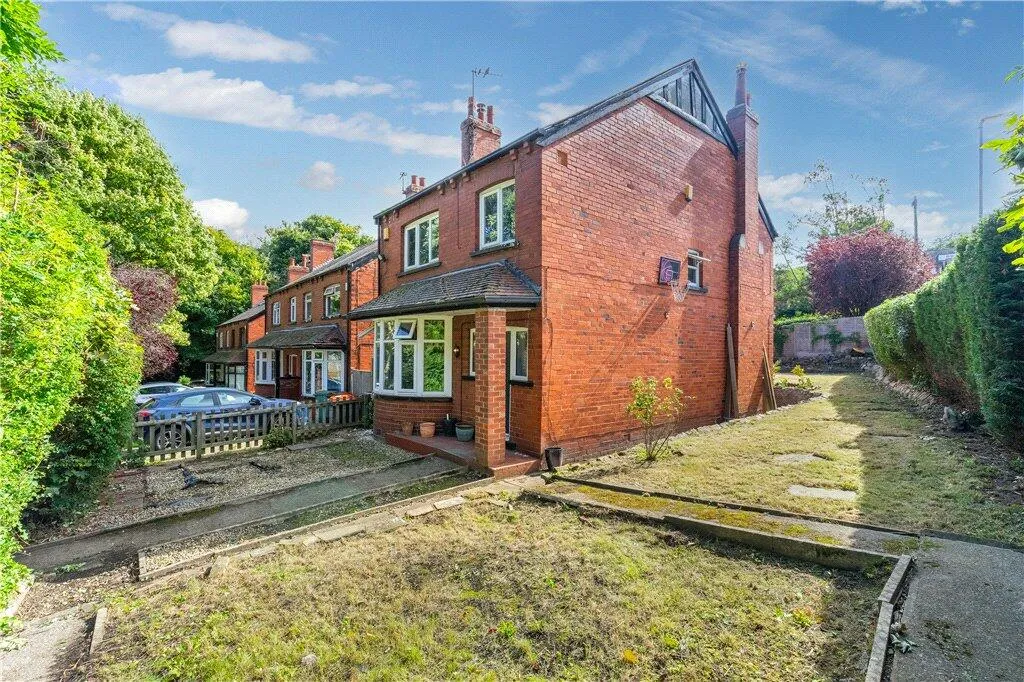3 bed Detached