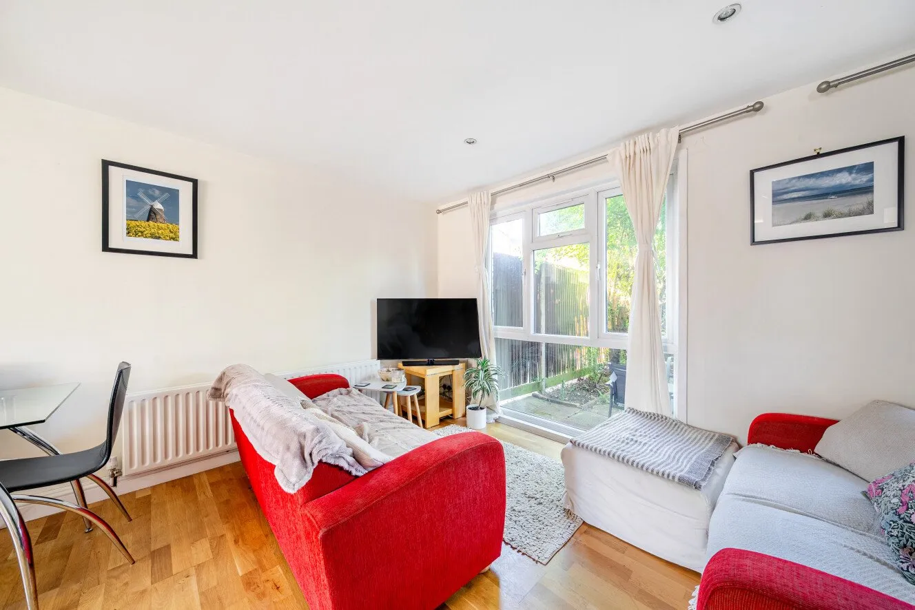 3 bed Terraced