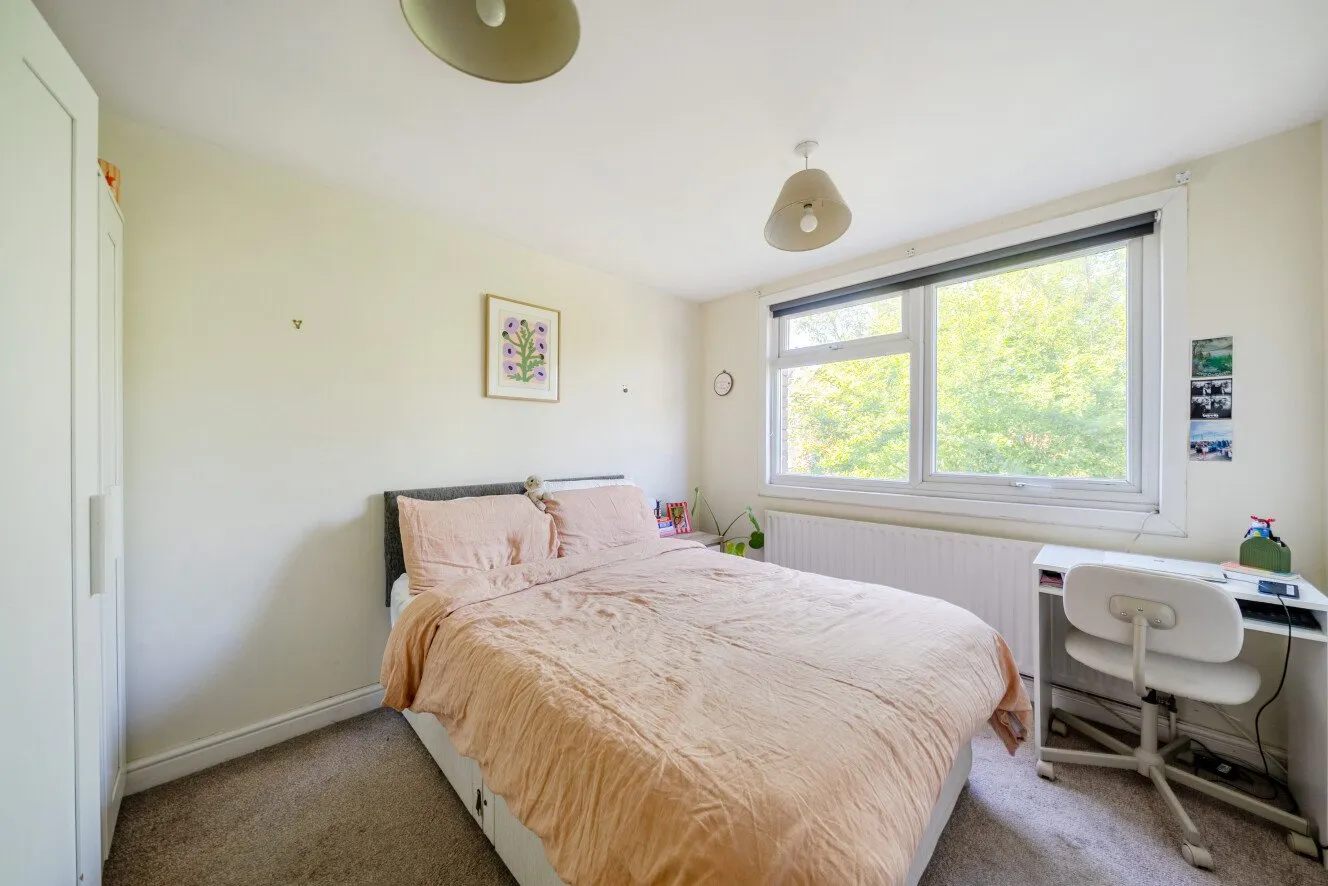 3 bed Terraced