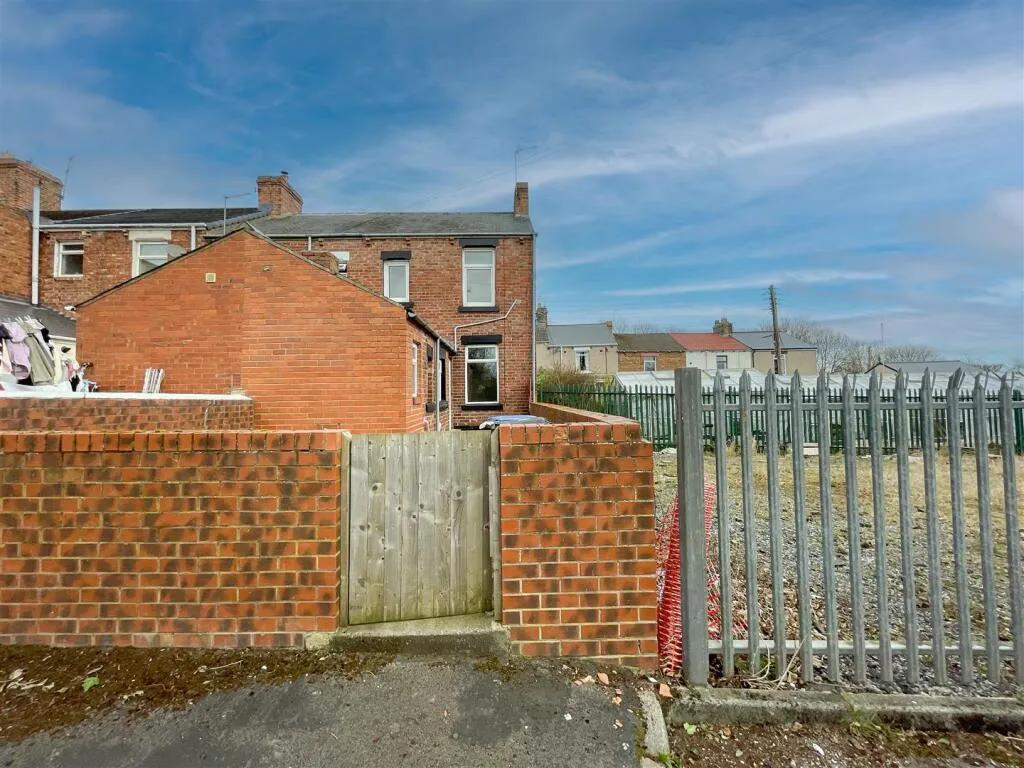 2 bed Terraced