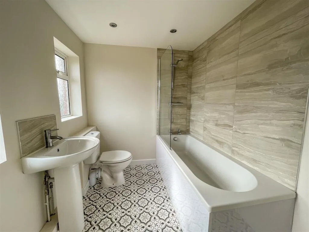 2 bed Terraced