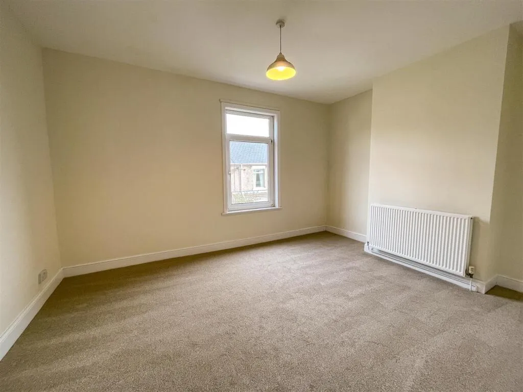 2 bed Terraced