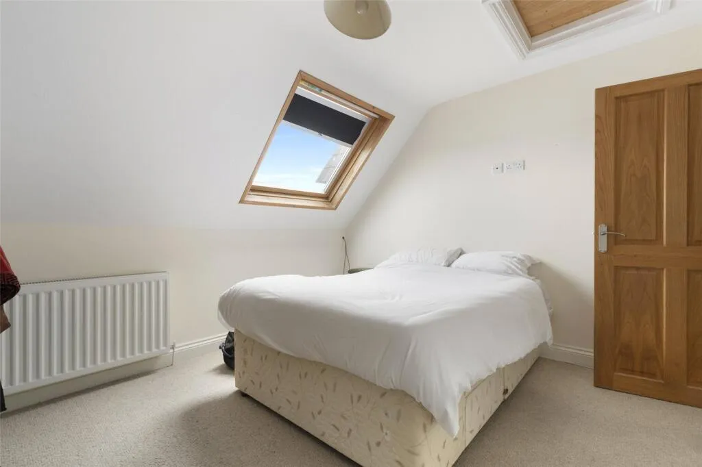 6 bed End of Terrace