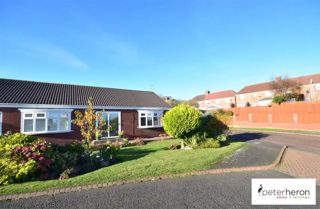3 bed Semi-Detached Bungalow