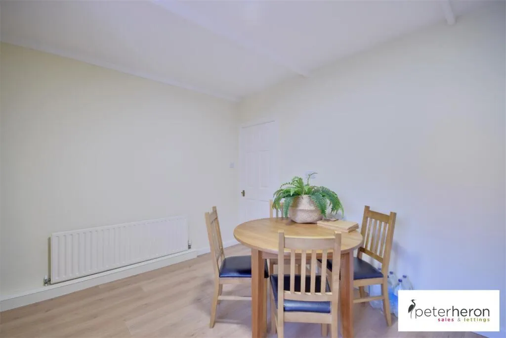 3 bed Semi-Detached Bungalow