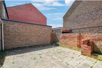 4 bed Semi-Detached