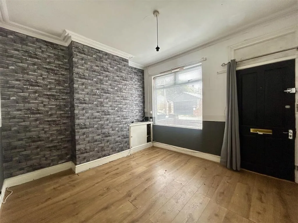 2 bed Terraced
