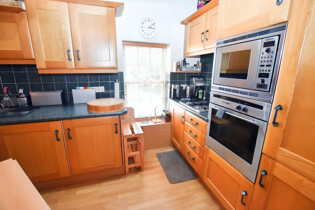 2 bed Maisonette