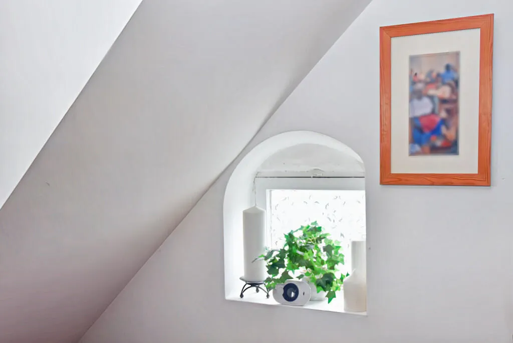 2 bed Maisonette