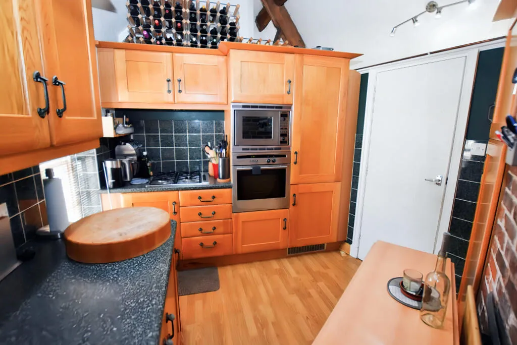 2 bed Maisonette