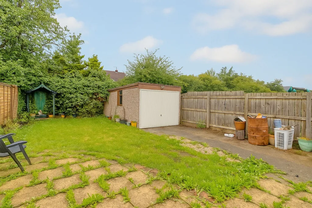 3 bed Semi-Detached