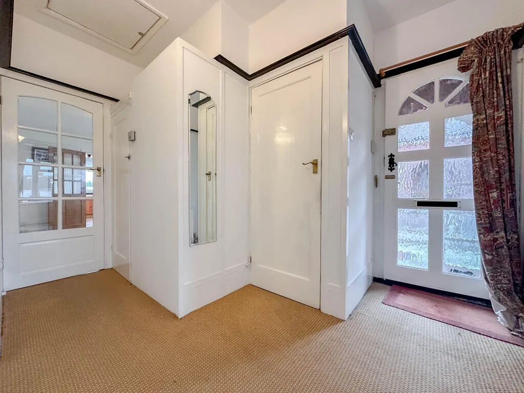 2 bed Semi-Detached Bungalow