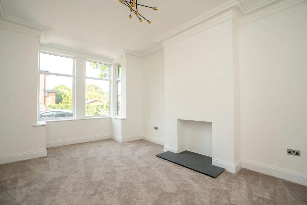 4 bed Semi-Detached