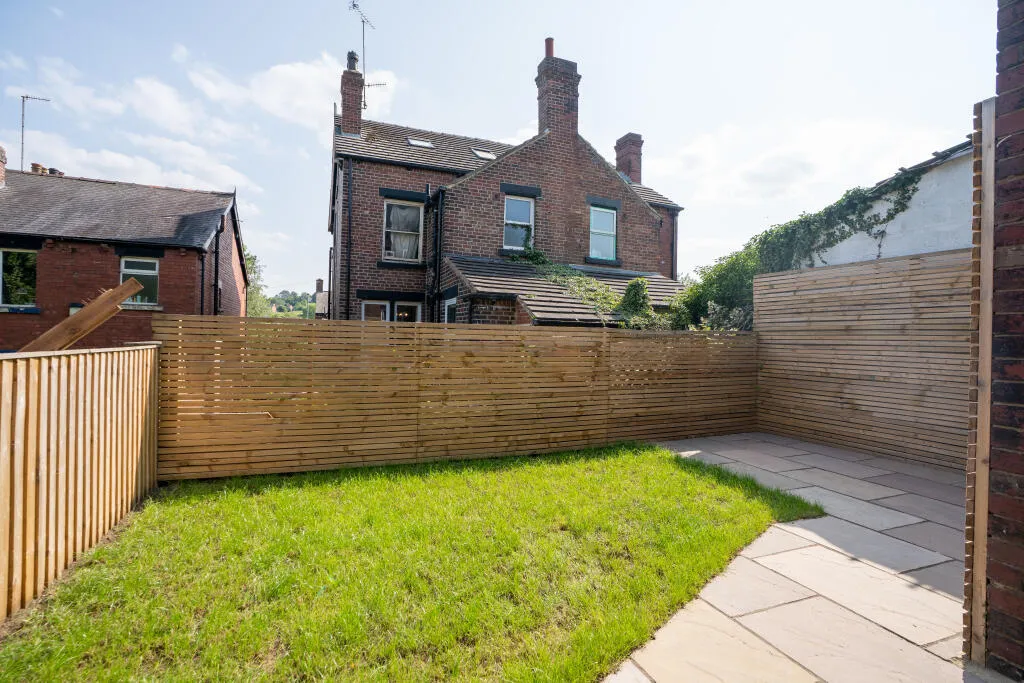 4 bed Semi-Detached
