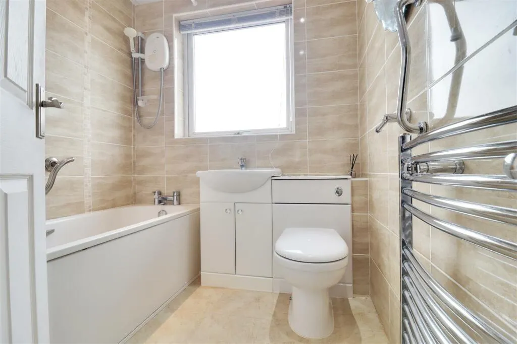 3 bed Semi-Detached