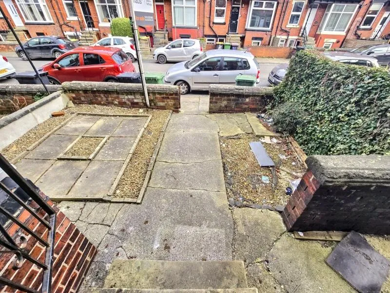 3 bed Terraced
