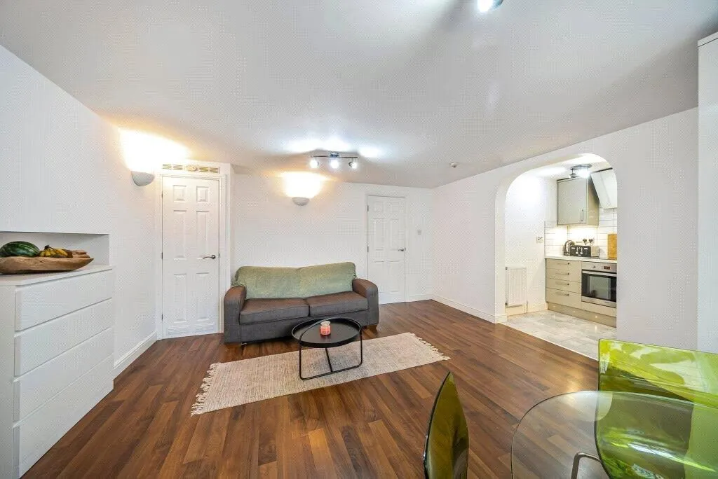 2 bed Apartment