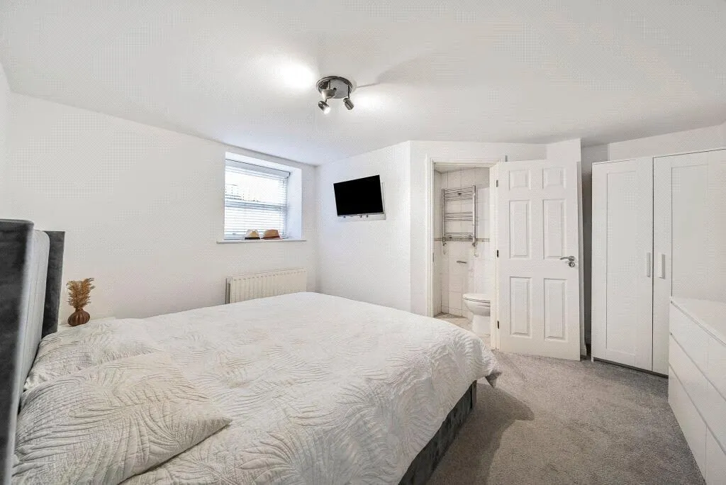 2 bed Apartment