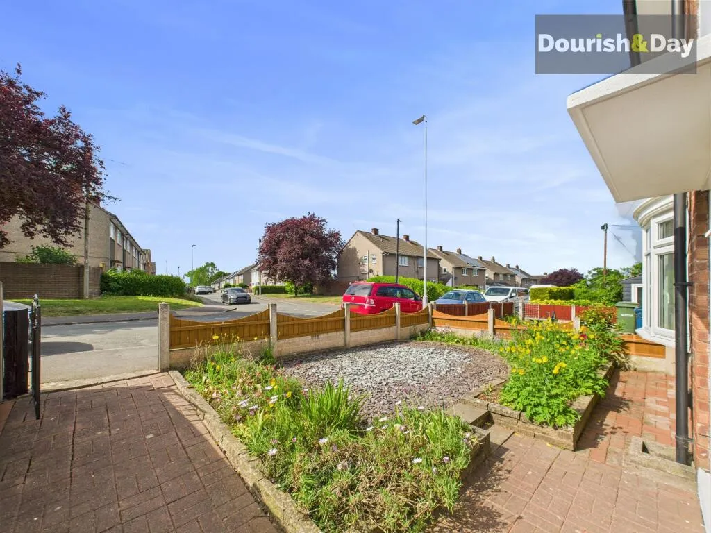 3 bed Semi-Detached