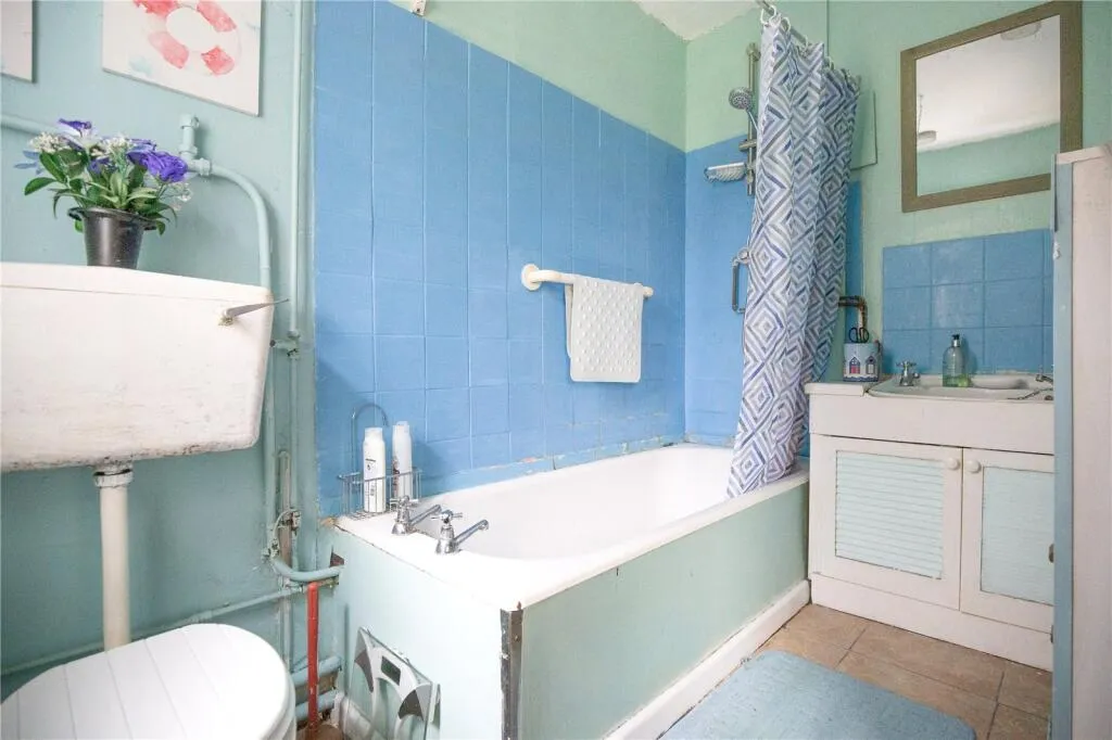 3 bed Semi-Detached