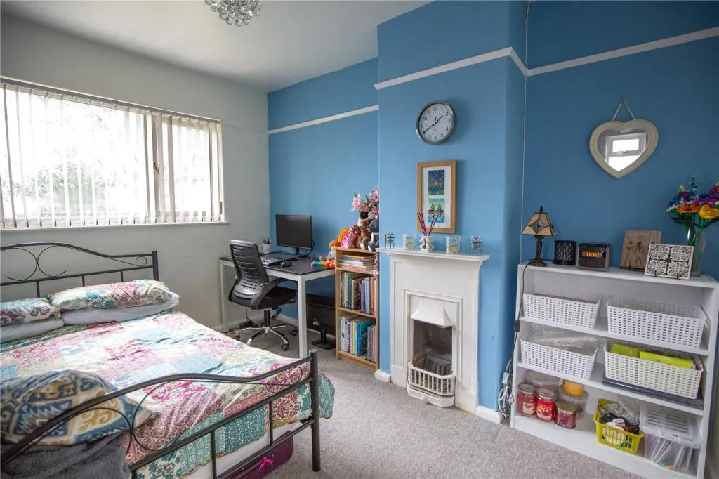 3 bed Semi-Detached