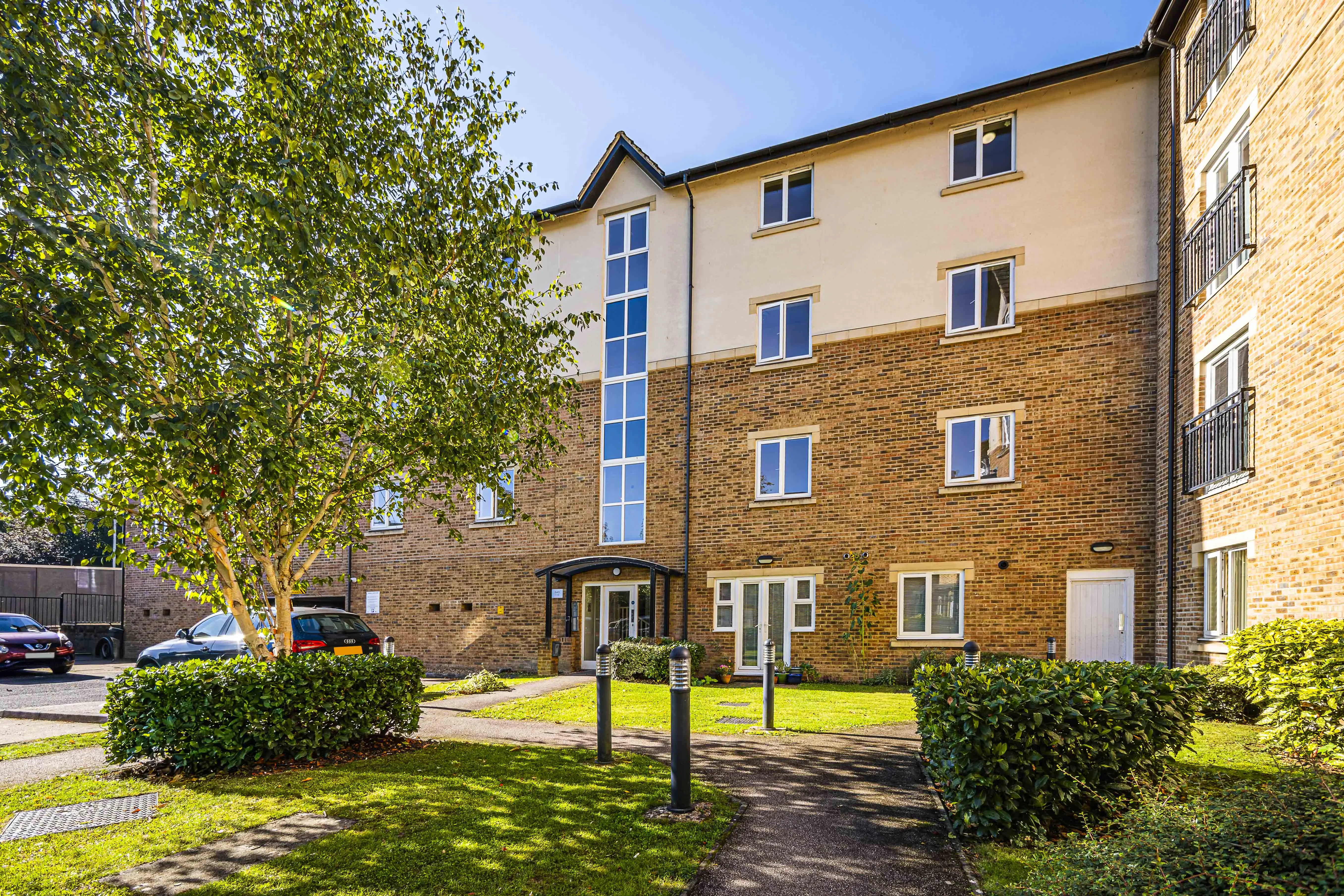 2 bed Apartment