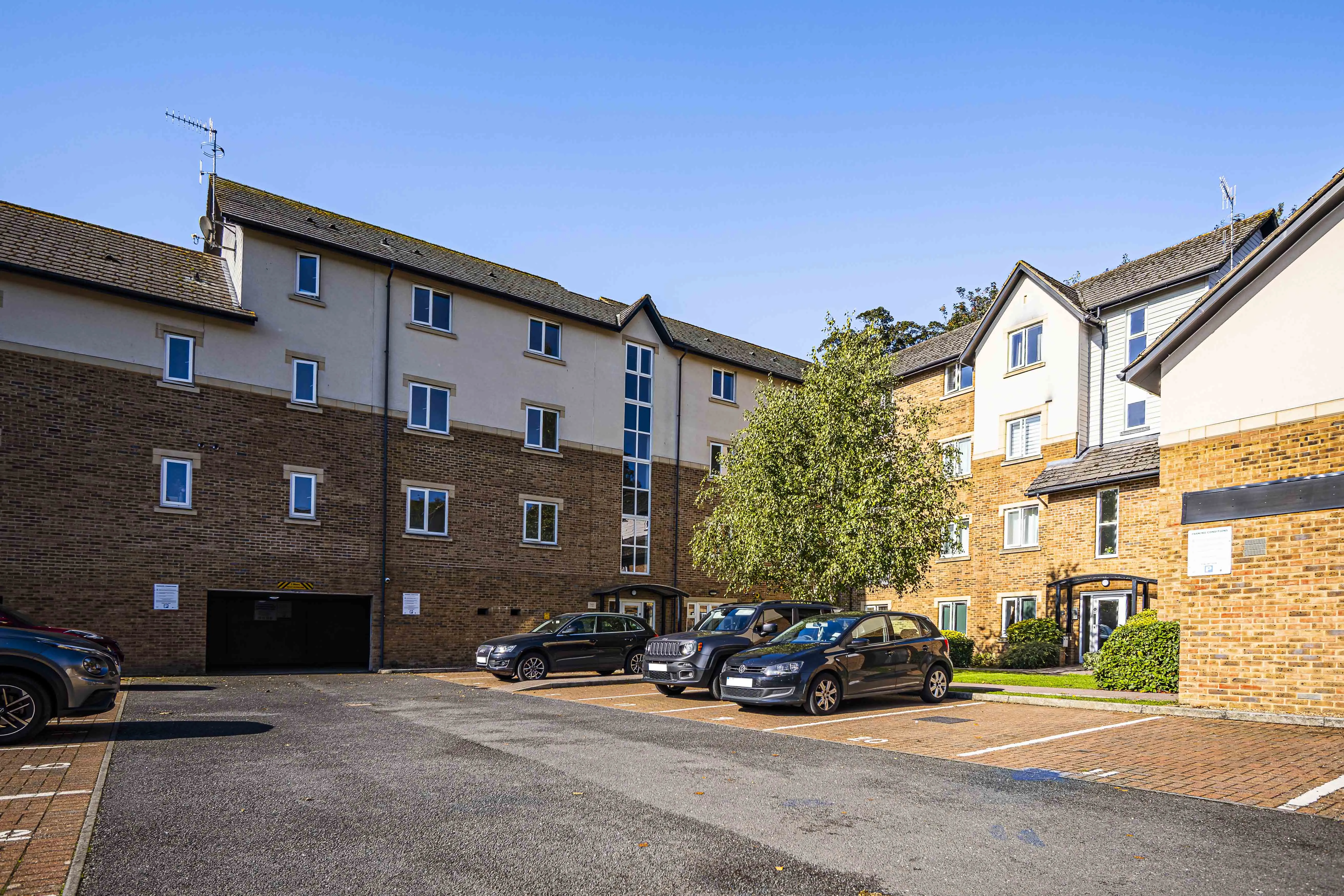 2 bed Apartment