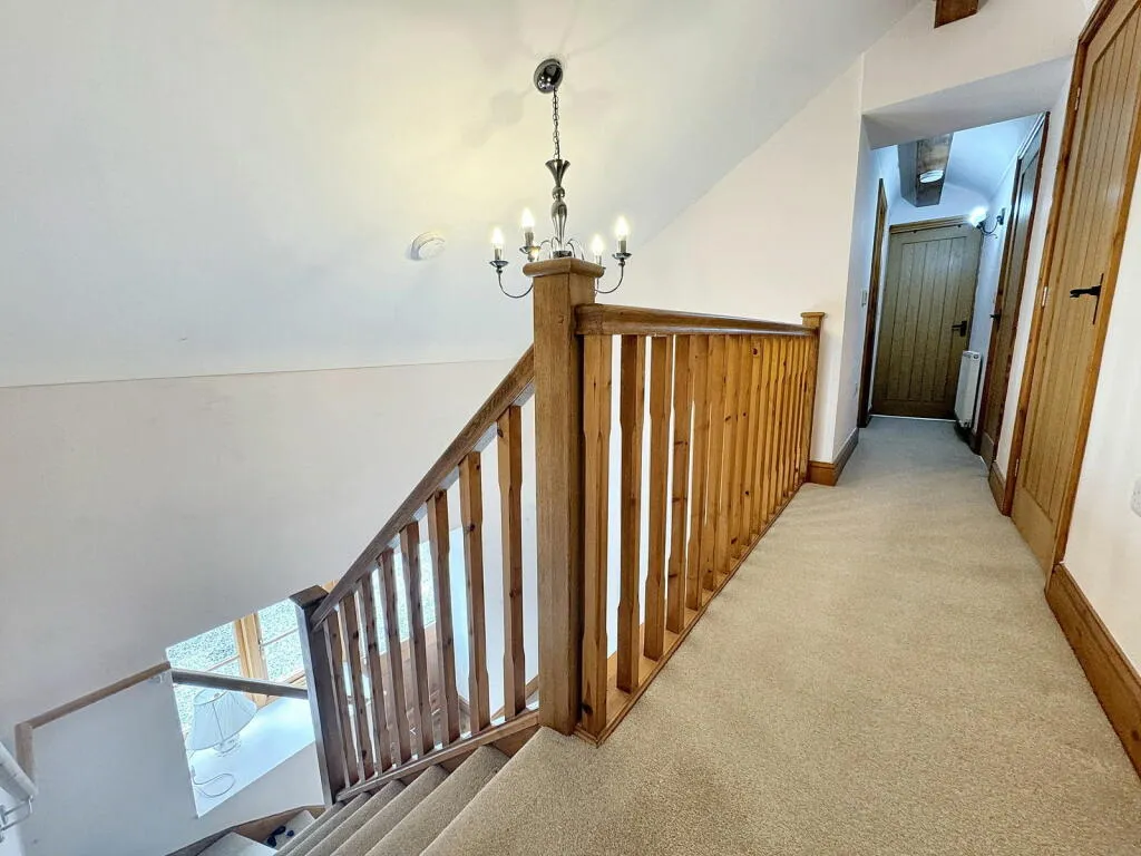 3 bed Barn Conversion