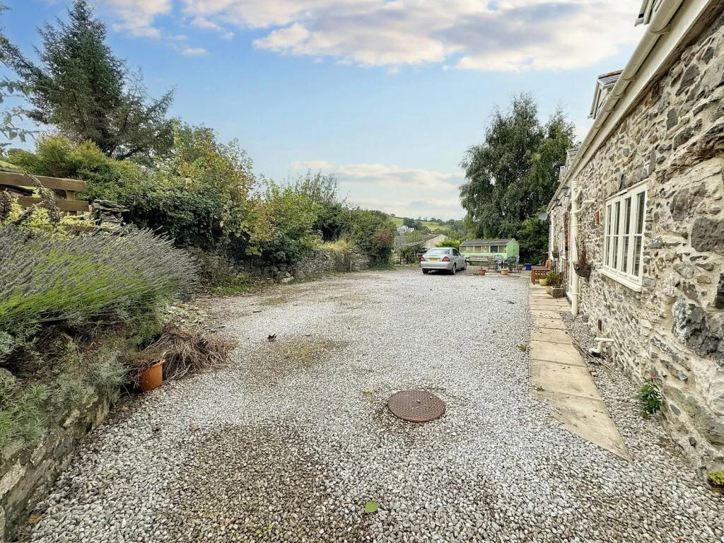 3 bed Barn Conversion
