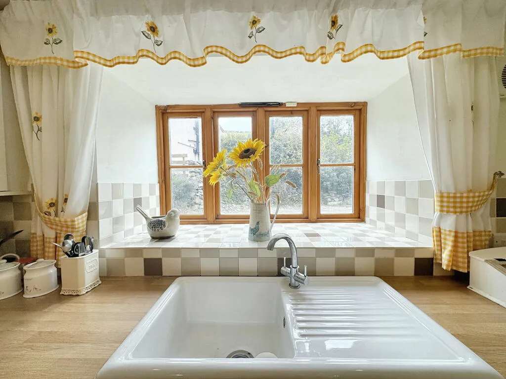 3 bed Barn Conversion